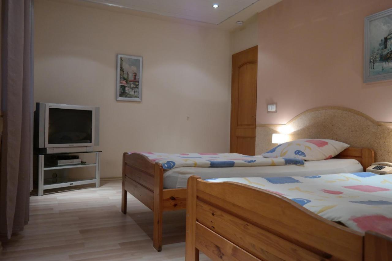 Villamirage Tarnowskie Góry Exteriér fotografie